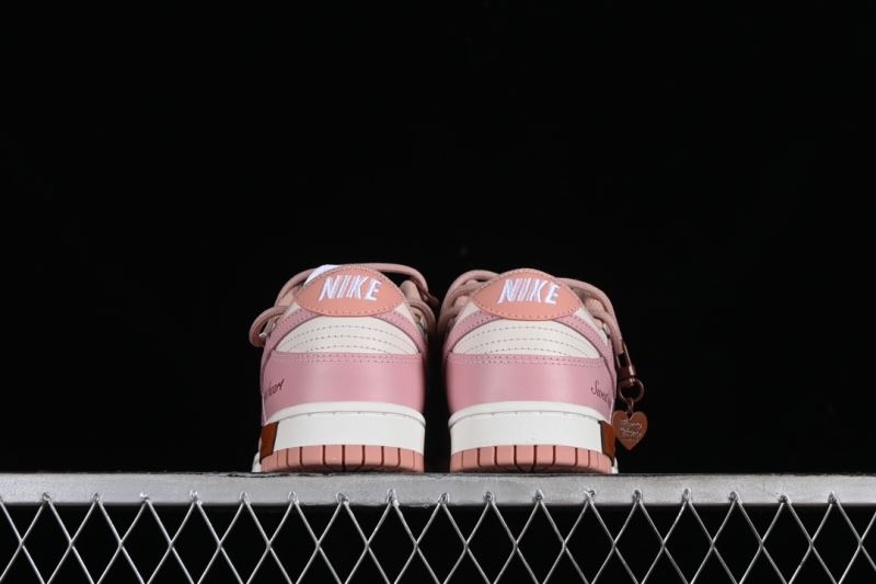 Nike Dunk Shoes